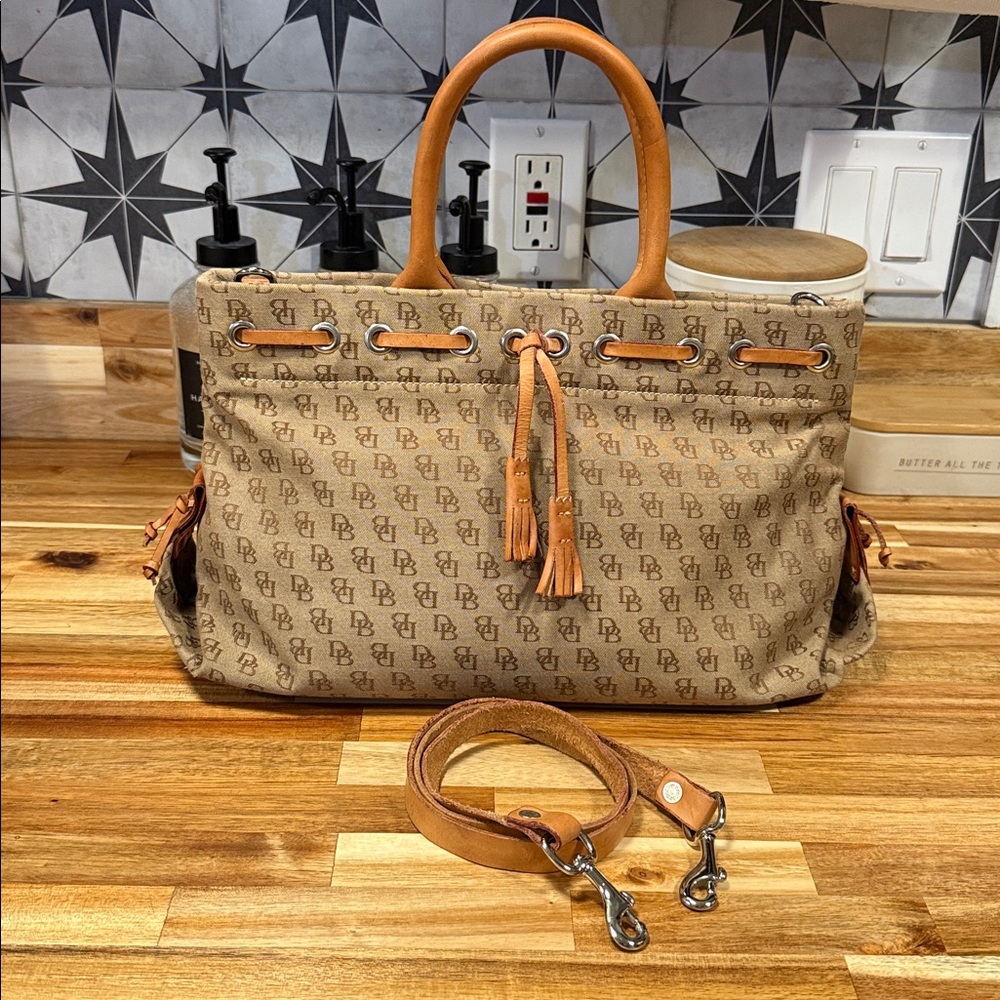 FOR BUNDLE Dooney & Bourke Brown Logo Satchel with Detachable Crossbody Strap - Picture 5 of 12